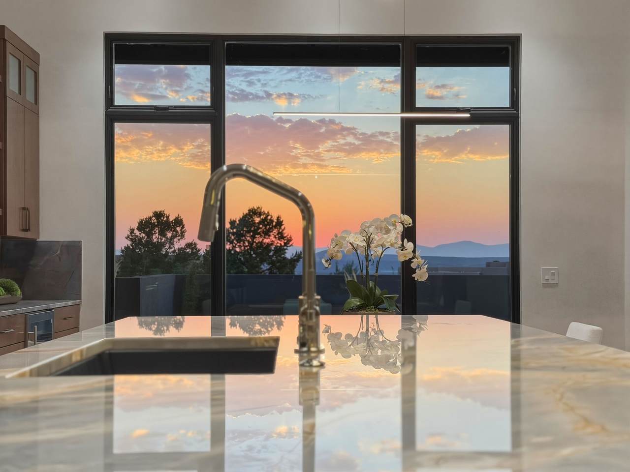 https://bt-photos.global.ssl.fastly.net/santafe/1280_boomver_2_202601152-2.jpg