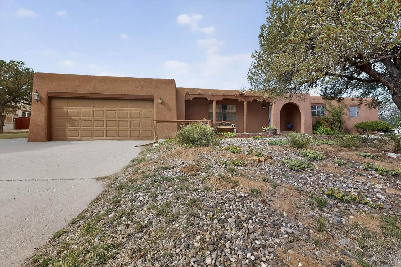 2810 Calle Campeon - Photo 1