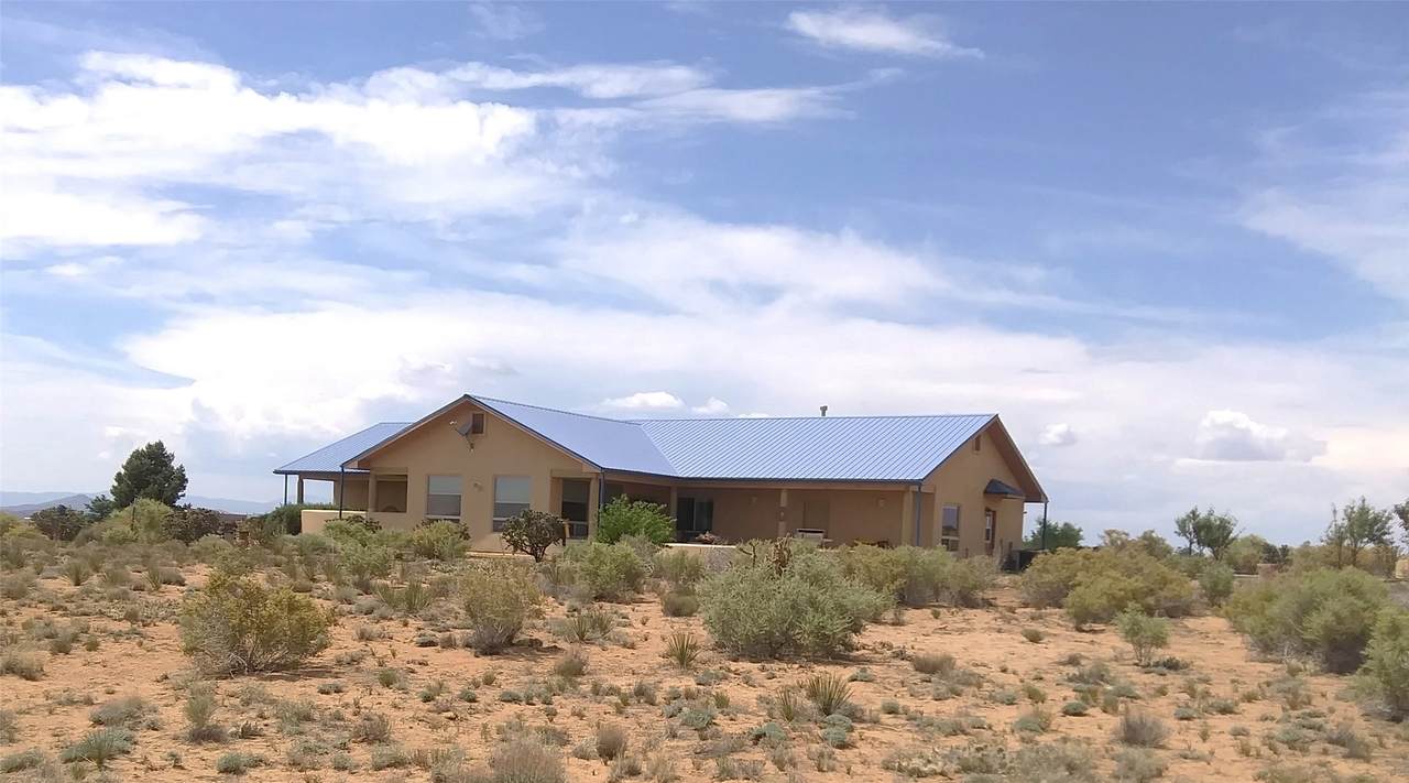 136 Calle Galisteo - Photo 1