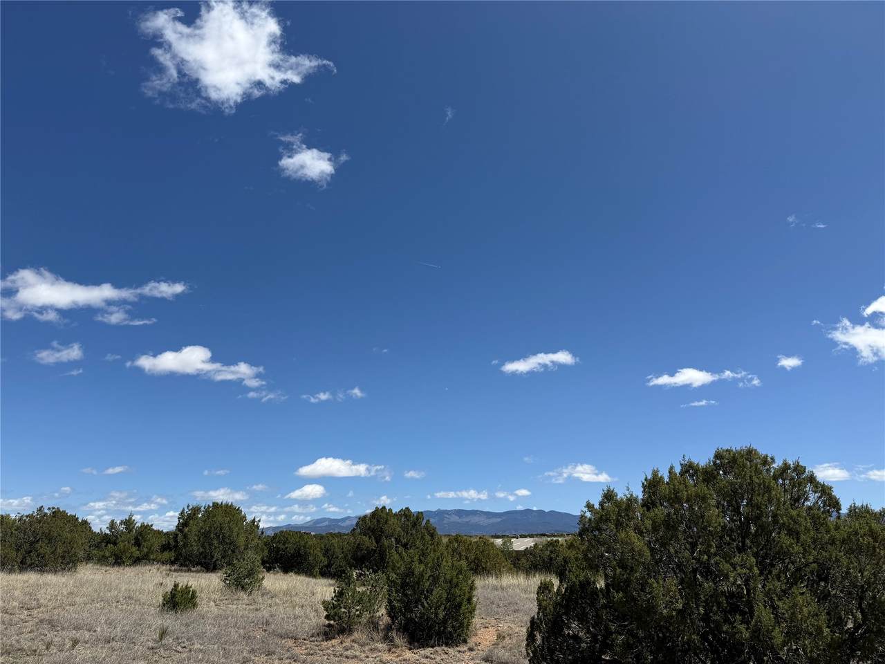 https://bt-photos.global.ssl.fastly.net/santafe/1280_boomver_2_202601658-2.jpg