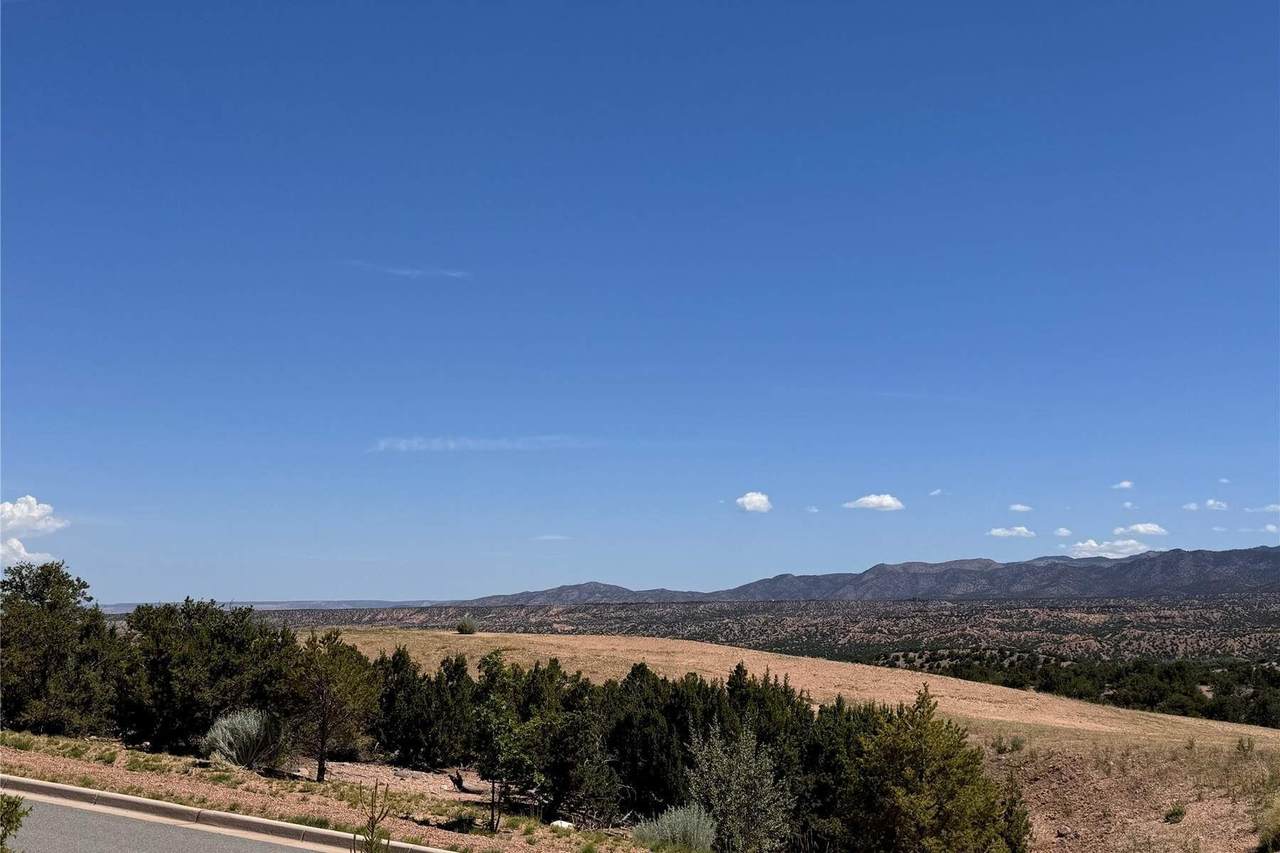 https://bt-photos.global.ssl.fastly.net/santafe/1280_boomver_2_202601875-2.jpg