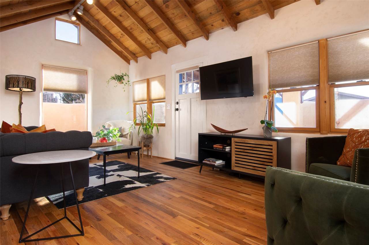 815 Baca Street - Photo 1