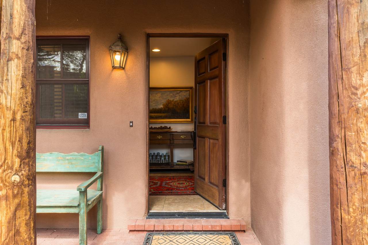 https://bt-photos.global.ssl.fastly.net/santafe/1280_boomver_2_202601969-2.jpg