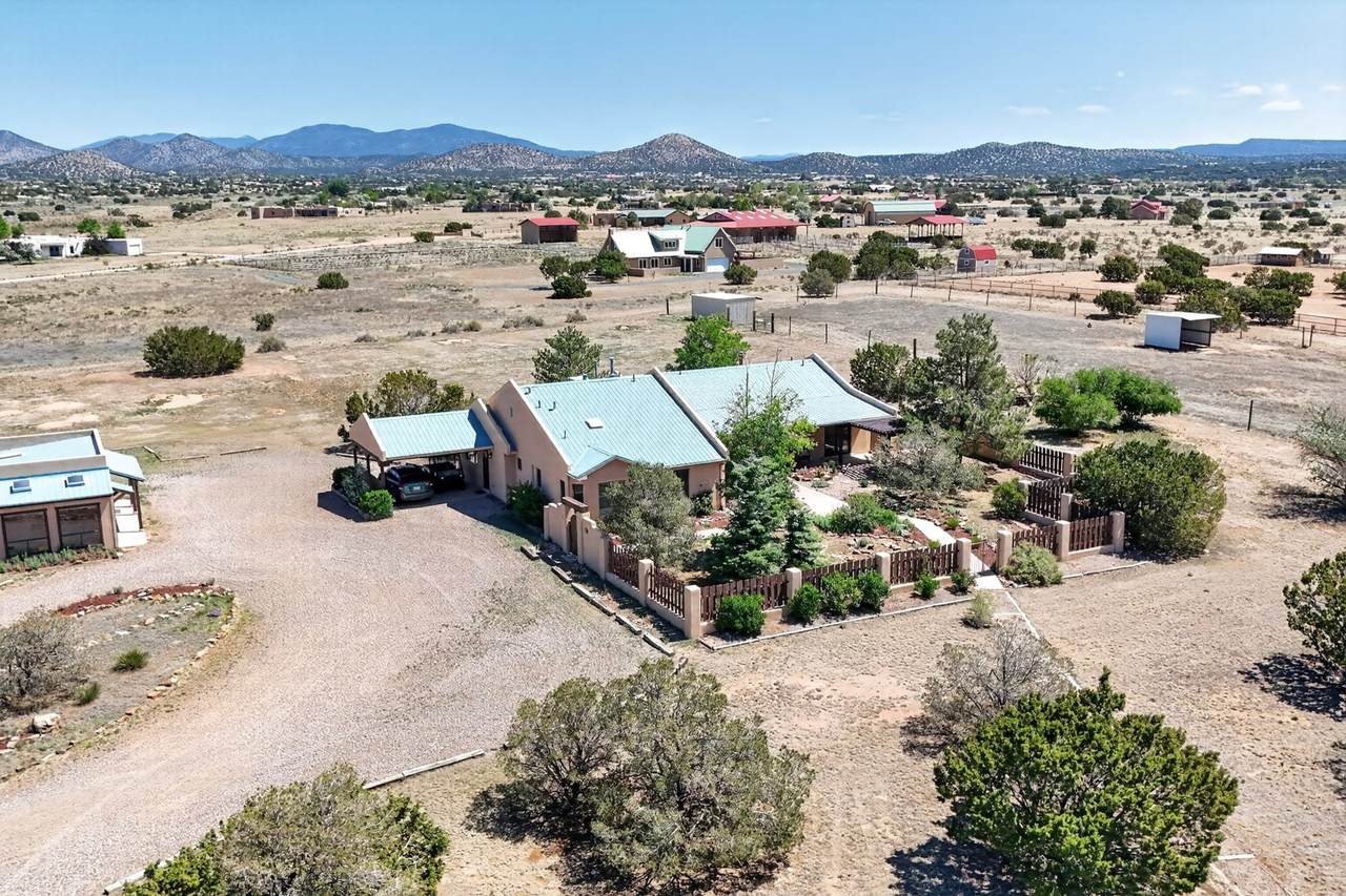 10 Blue Mesa Road - Photo 1