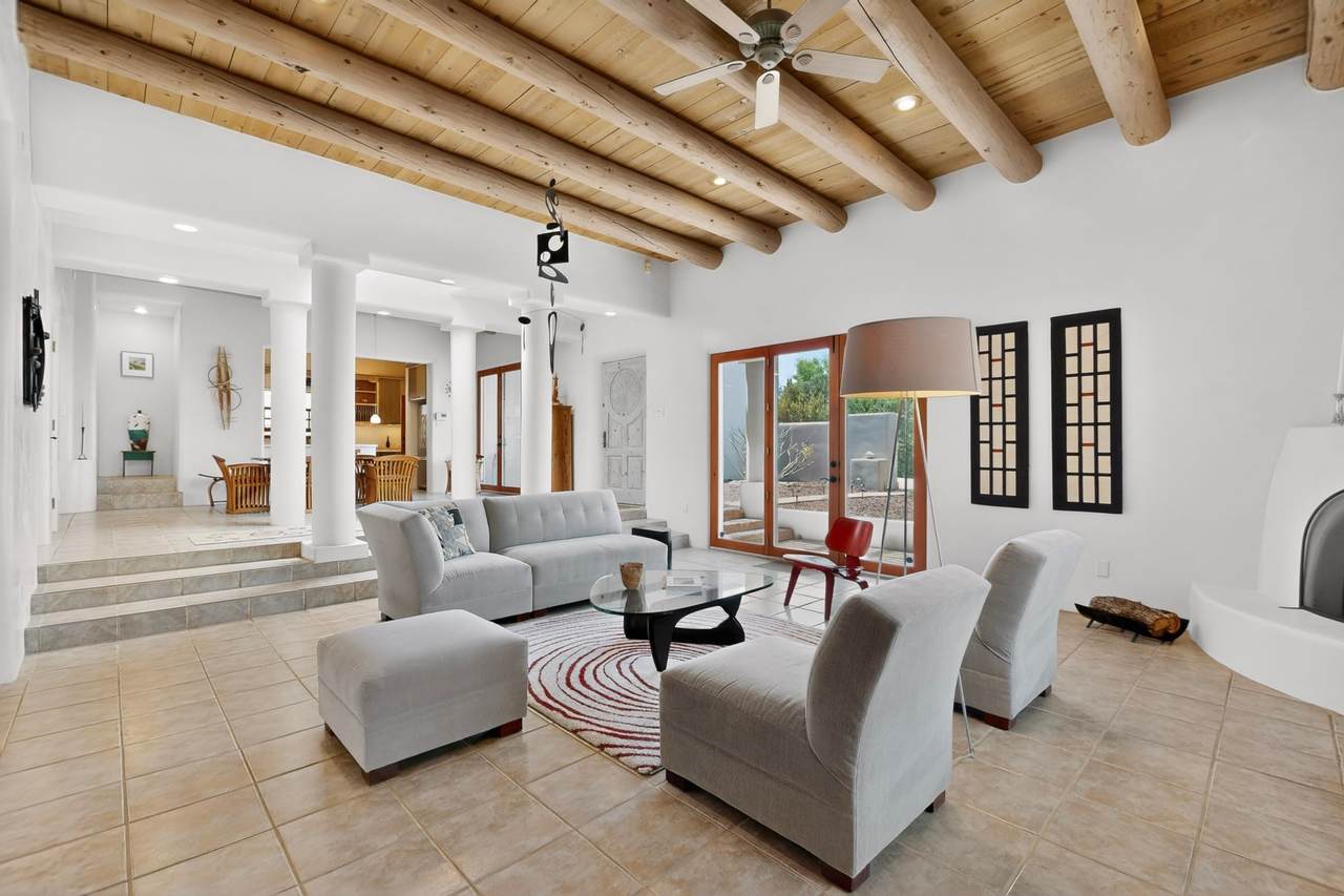 1033 Brisa Circle - Photo 1