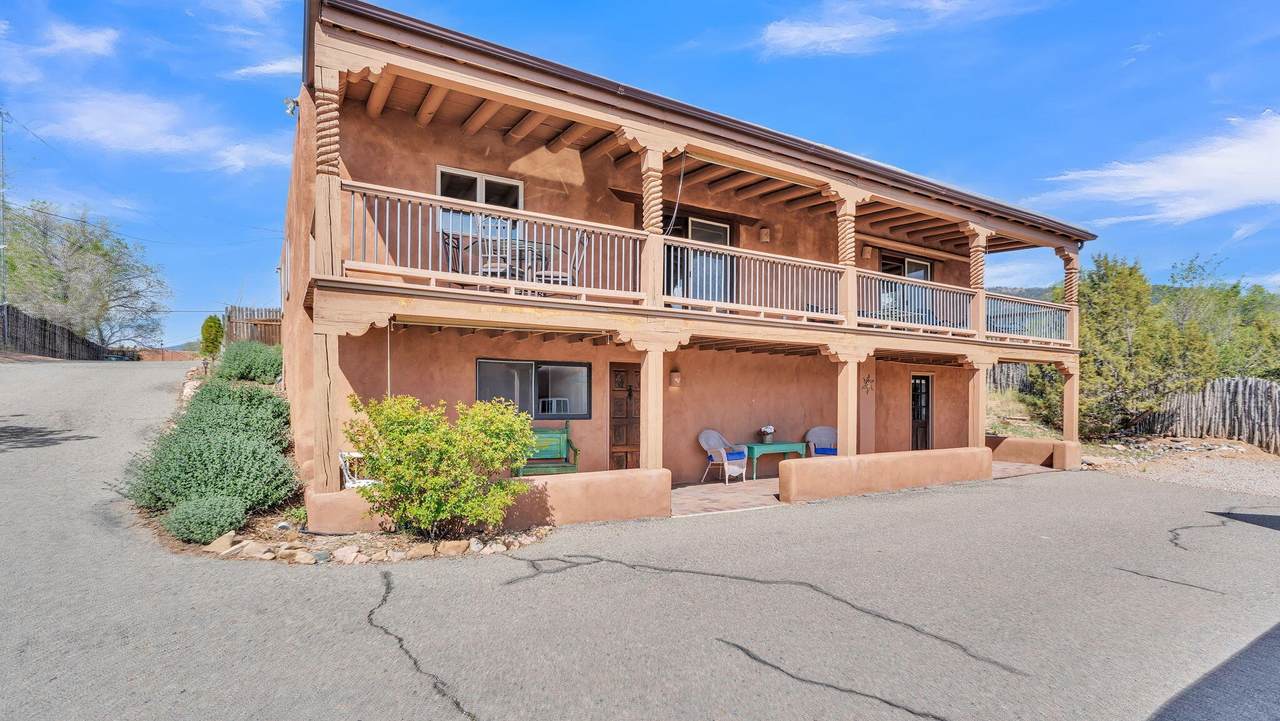 424 Apodaca Hill - Photo 1