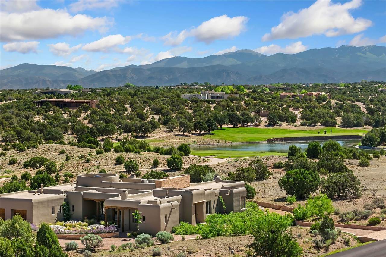 https://bt-photos.global.ssl.fastly.net/santafe/1280_boomver_2_202602399-2.jpg