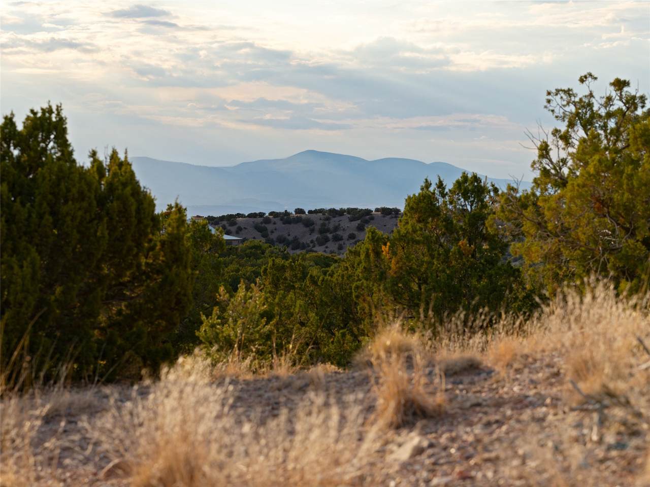 https://bt-photos.global.ssl.fastly.net/santafe/1280_boomver_2_202603199-2.jpg