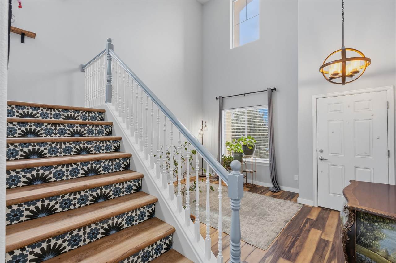 529 Loma Linda Loop - Photo 1