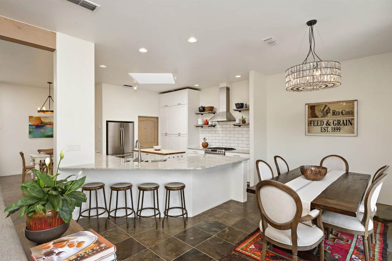 1622 Villa Strada - Photo 1