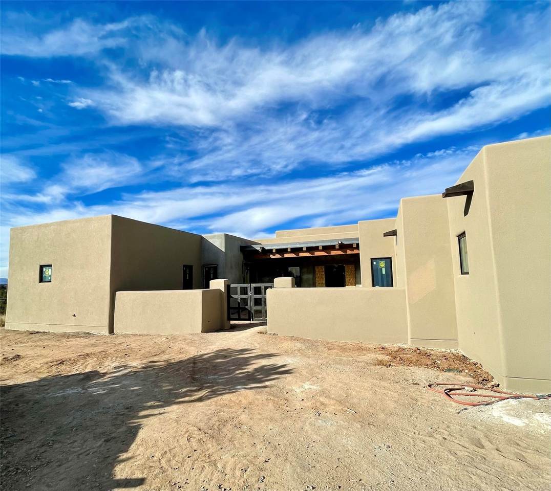 15 Mustang Mesa - Photo 1