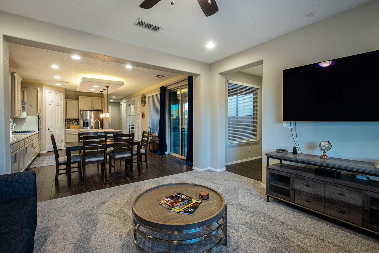 4932 Venado Peak - Photo 1