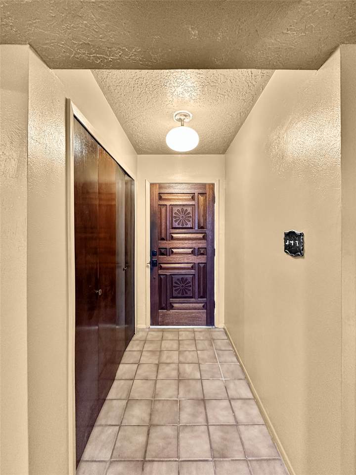 https://bt-photos.global.ssl.fastly.net/santafe/1280_boomver_3_202505302-2.jpg