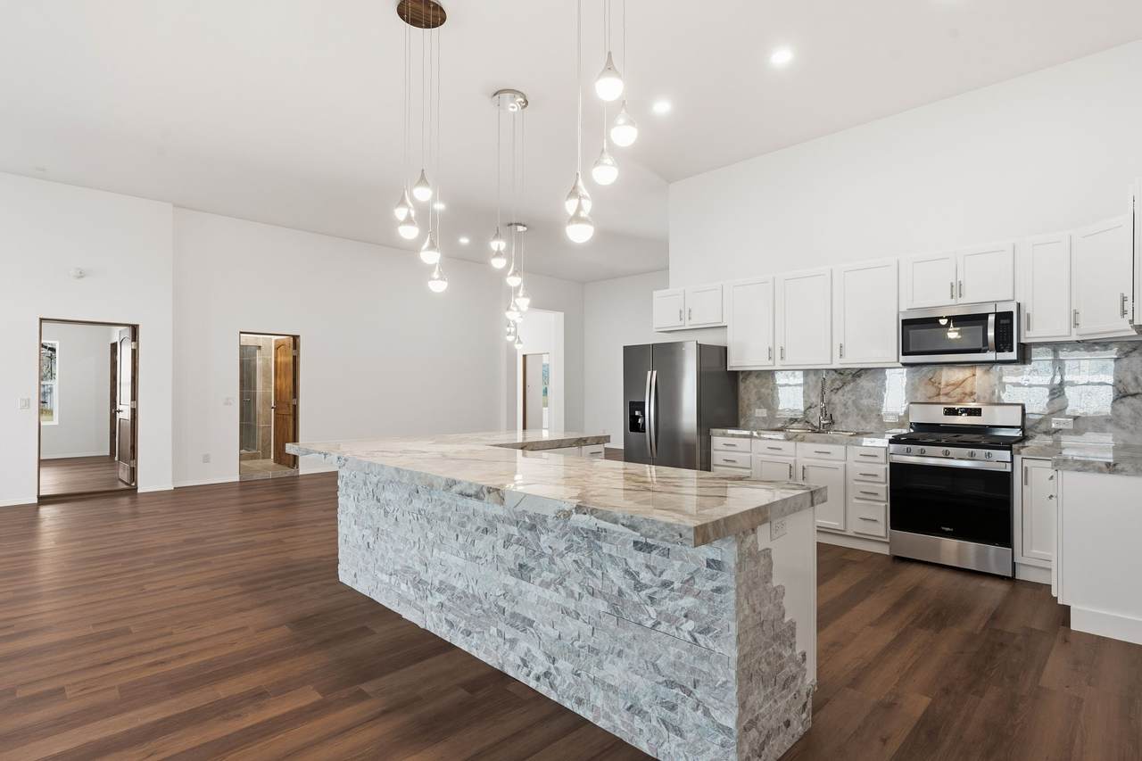 38 Private Drive 1548 - Photo 1