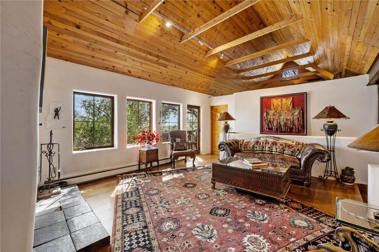 227 Rodriguez - Photo 1
