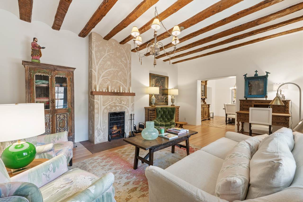 511 Palace Avenue - Photo 1