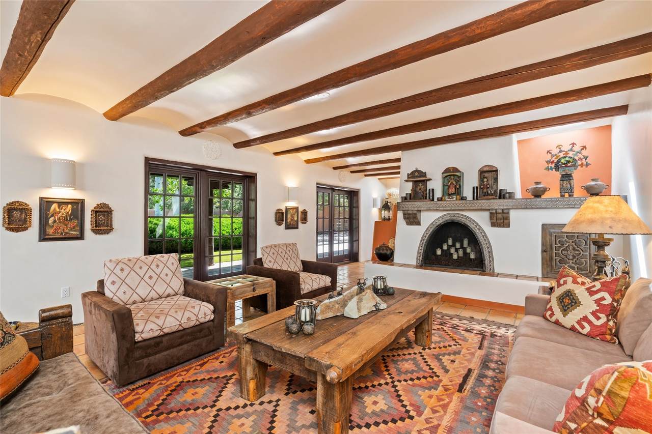 620 Camino Rancheros - Photo 1