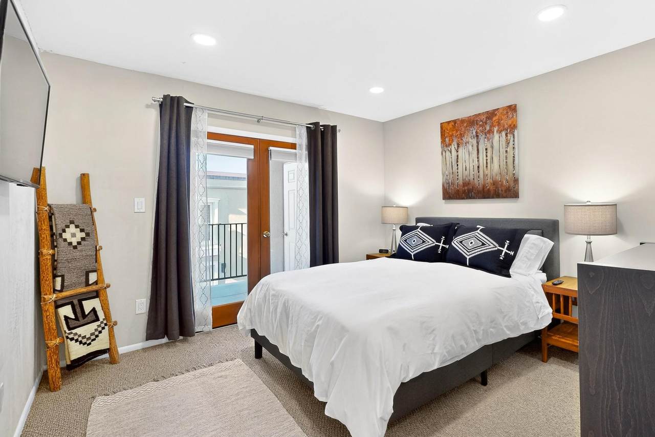 663 Bishops Lodge - Photo 1