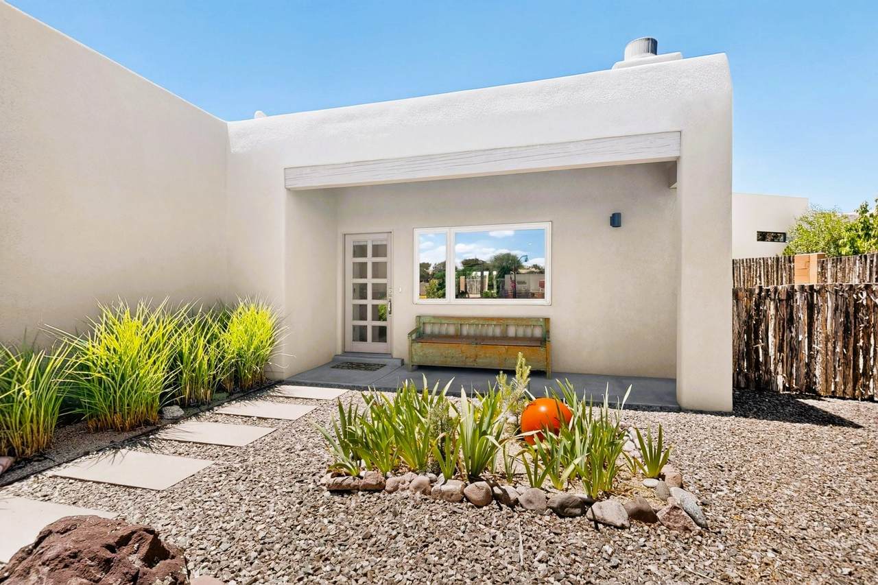 1522 Calle Redondo - Photo 1