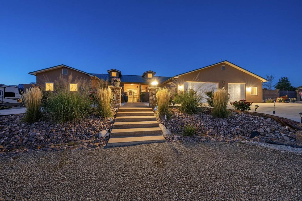 15 Serena Lane - Photo 1