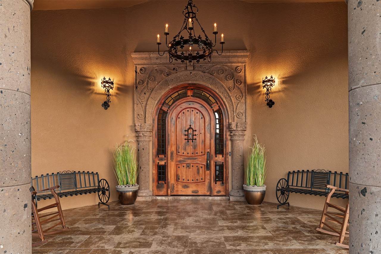https://bt-photos.global.ssl.fastly.net/santafe/1280_boomver_5_202602093-2.jpg
