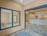 510 N Guadalupe - Photo 3