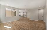 222 Delfina Street - Photo 8