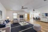 11407 Coronado Avenue - Photo 18