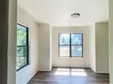 421 Maple Avenue - Photo 3