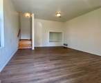 421 Maple Avenue - Photo 5
