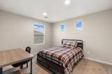 2802 Kings Canyon Loop - Photo 32