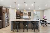 2802 Kings Canyon Loop - Photo 9