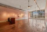 1809 Plaza - Photo 15