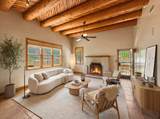 738 Gregory - Photo 4