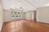 11 Walnut - Photo 5