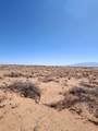 1002 38 Street - Photo 3