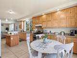 15 Reubens - Photo 16