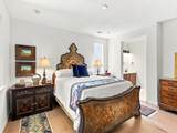 224 Delfina Street - Photo 16