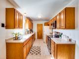 208 Rover Boulevard - Photo 18