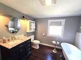 401 Maple Avenue - Photo 3
