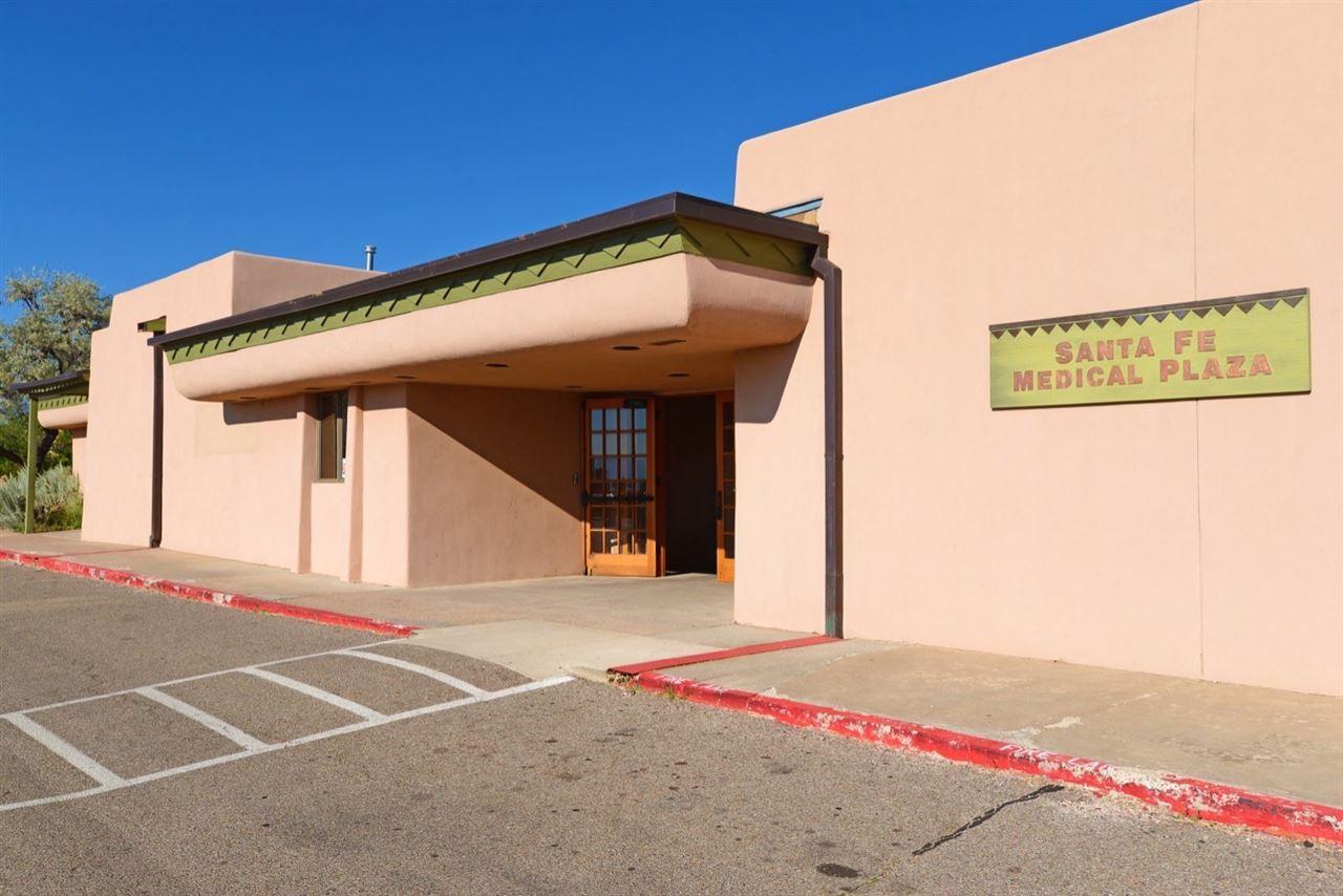 1650 Hospital Dr. - Photo 1