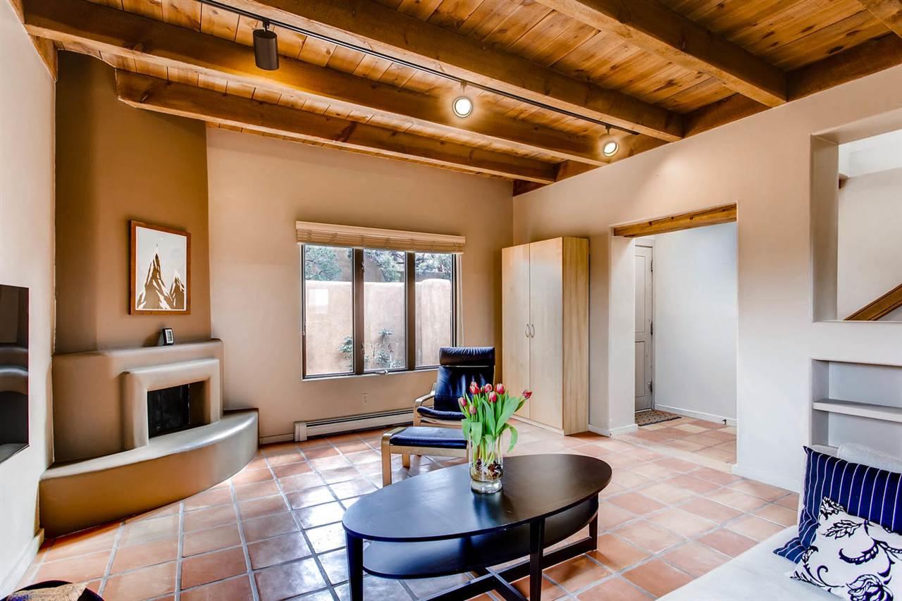 352 Calle Loma Norte - Photo 1