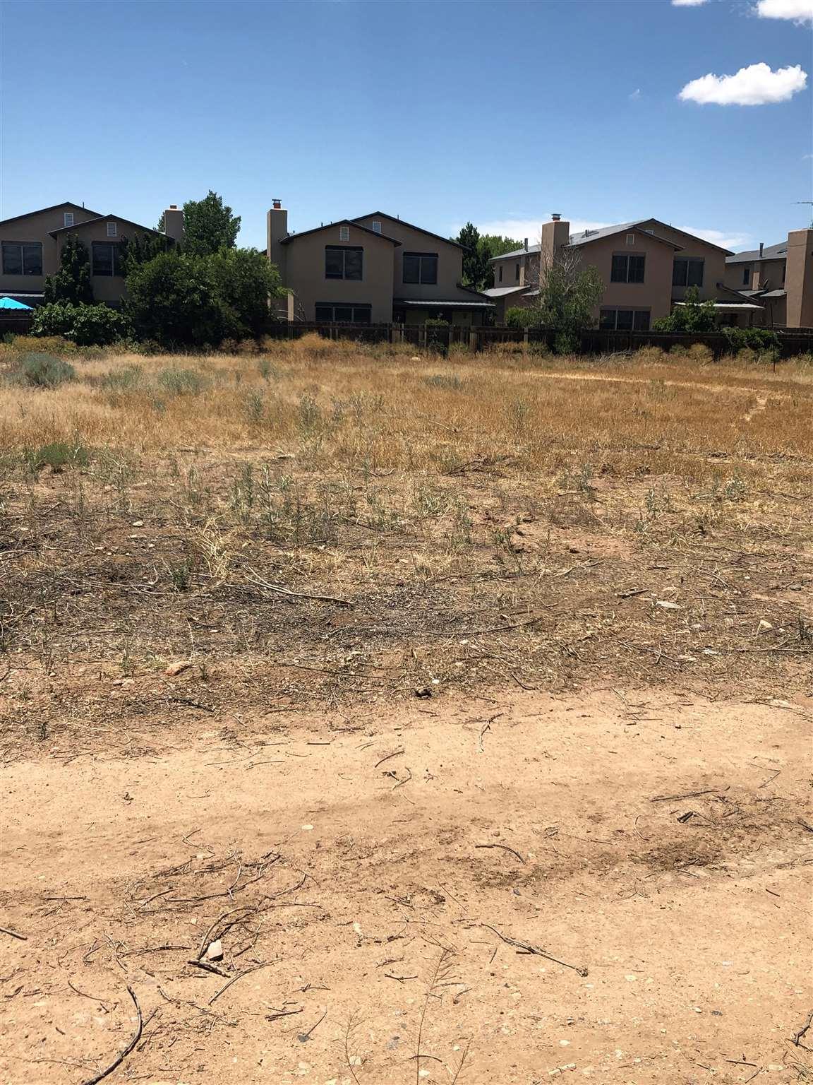 2252 Alameda, Tract B2 - Photo 1