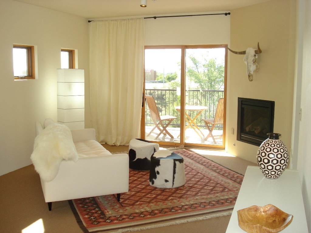 2100 Calle De La Vuelta - Photo 1