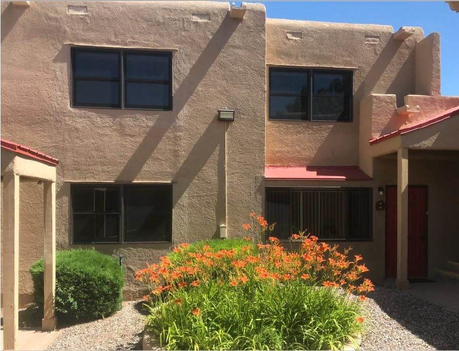 1227 St. Francis - Photo 1