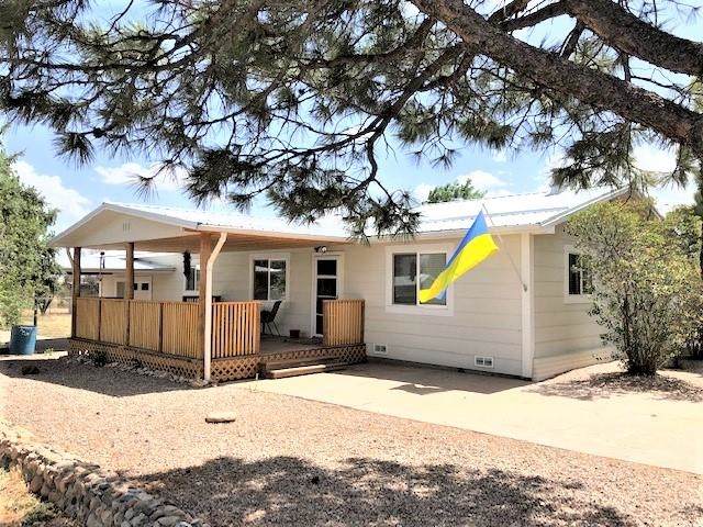 737 Williams Drive - Photo 1