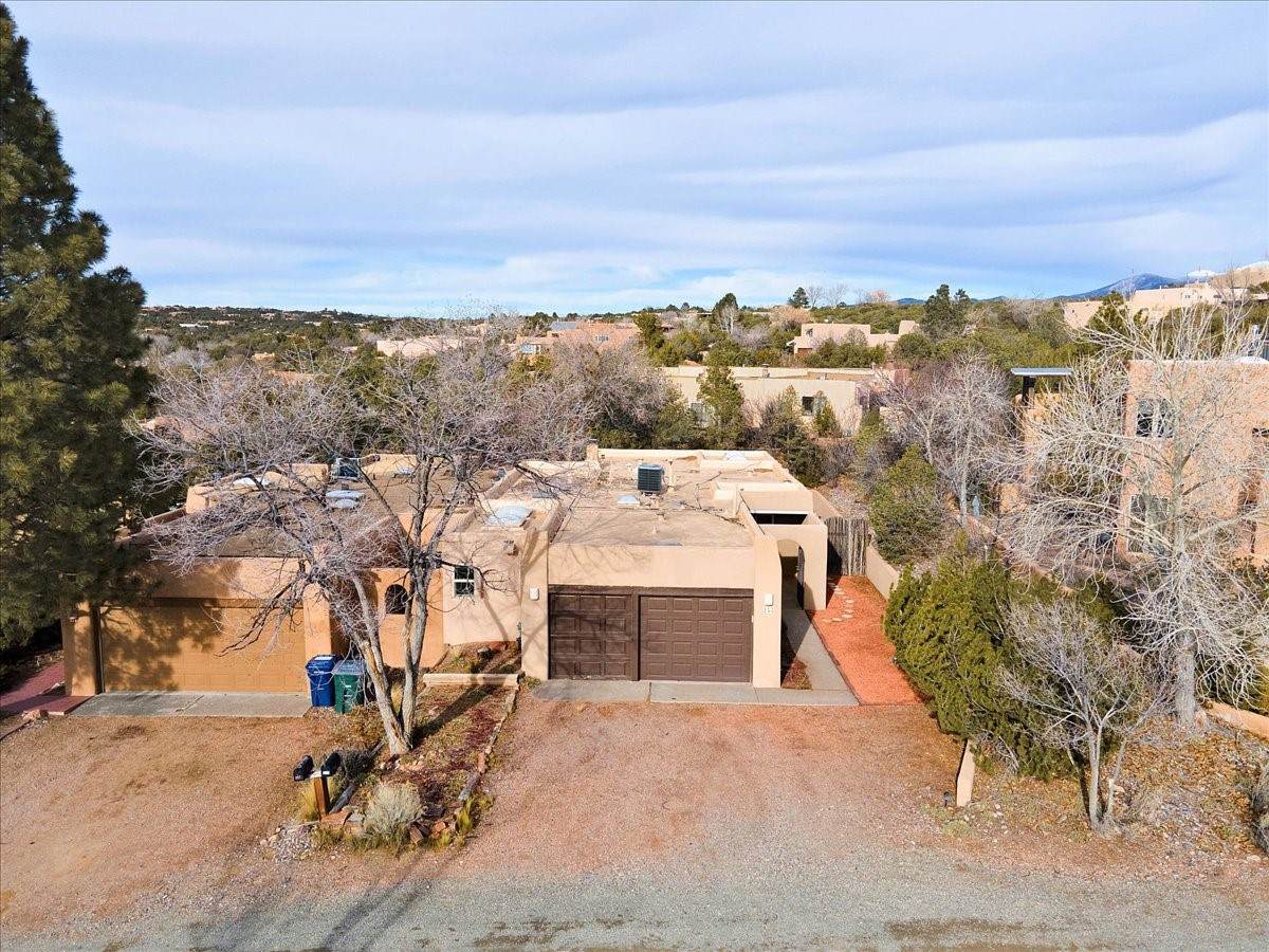 255 Camino De La Sierra - Photo 1