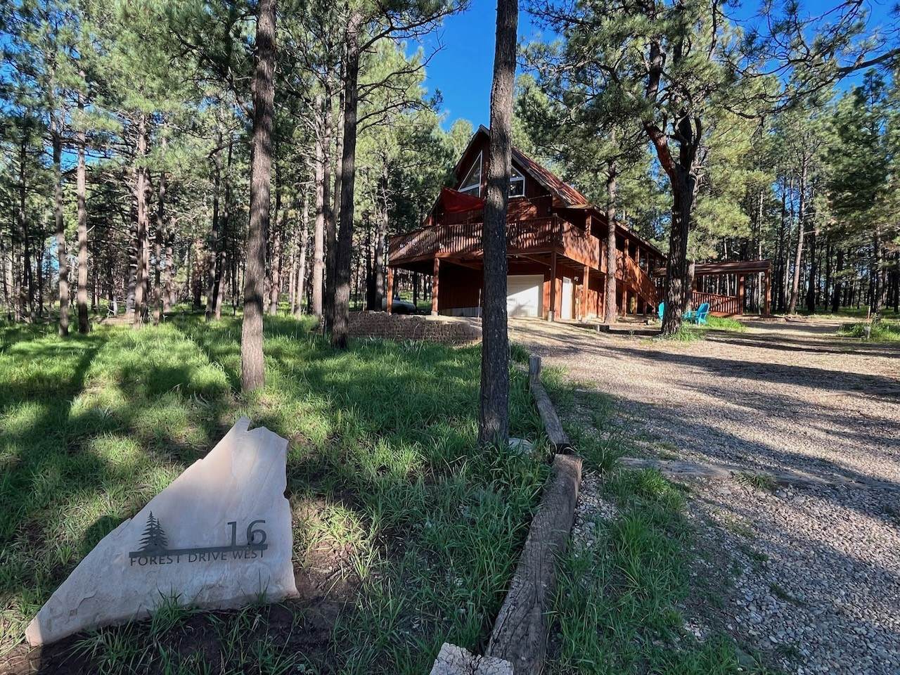 16 Forest Drive West - Photo 1