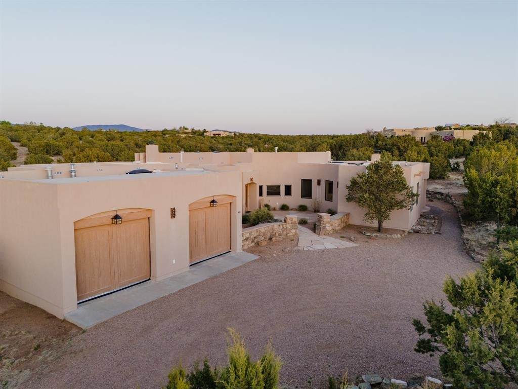 48 Sundance Drive - Photo 1