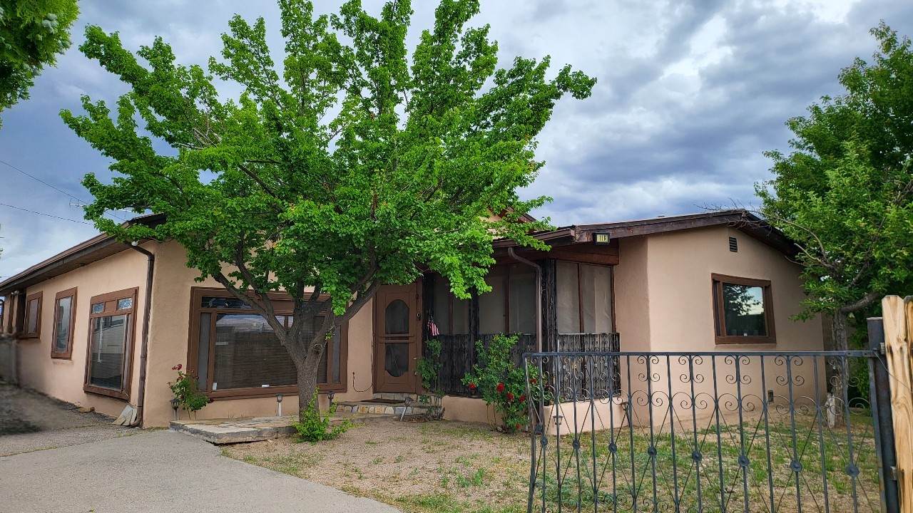 116 N. Coronado - Photo 1